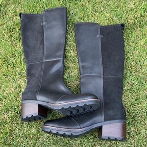 Sorel Leather Boots - Size 6 NWT - Waterproof Leather